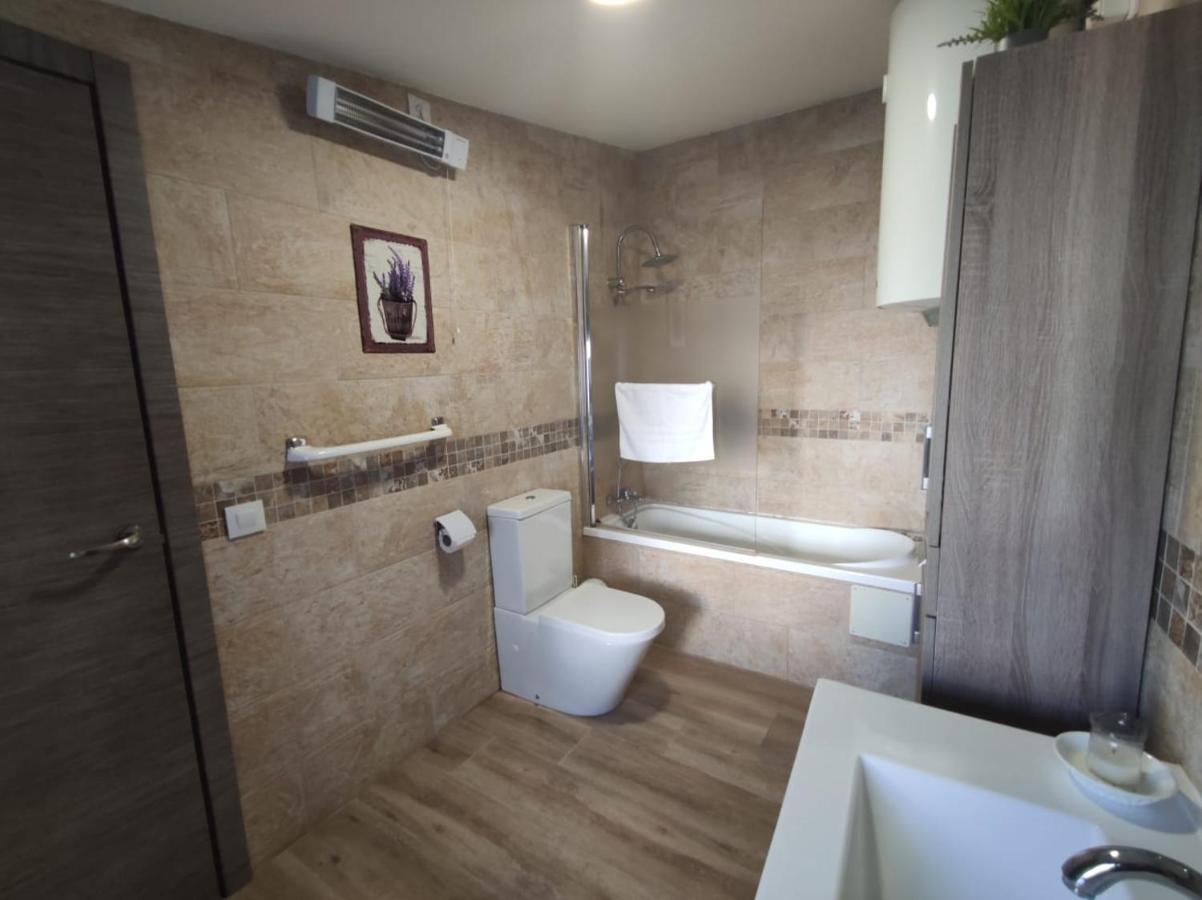 Casa Rural La Zzinetina Con Jacuzzi Константина Экстерьер фото