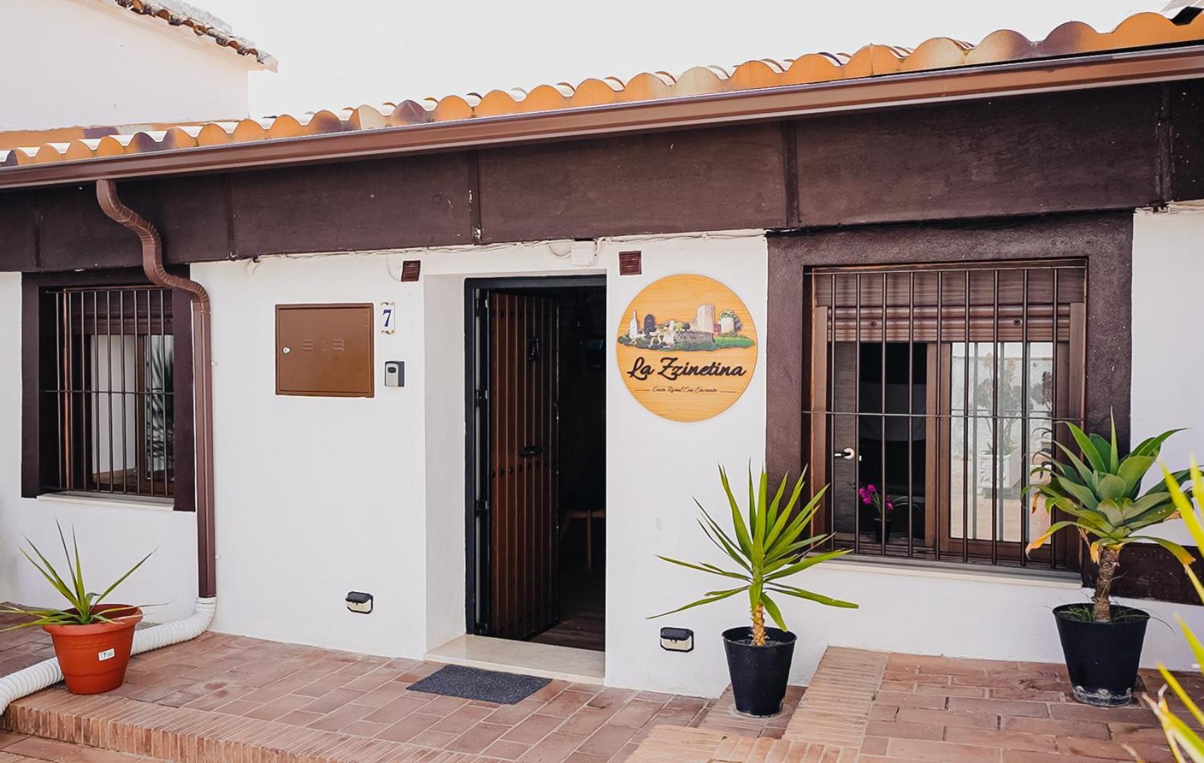 Casa Rural La Zzinetina Con Jacuzzi Константина Экстерьер фото